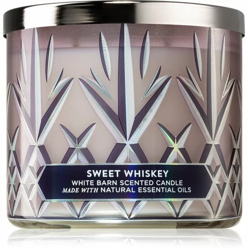 Bath & Body Works Sweet Whiskey dišeča sveča 411 g
