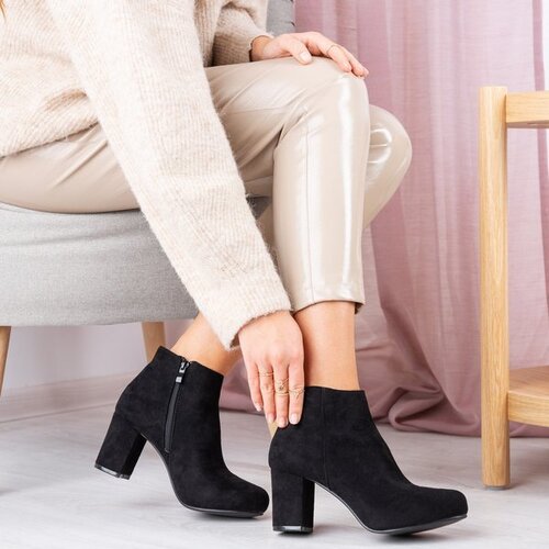 Resti Black ankle boots on a higher post Soleah - Footwear Cene