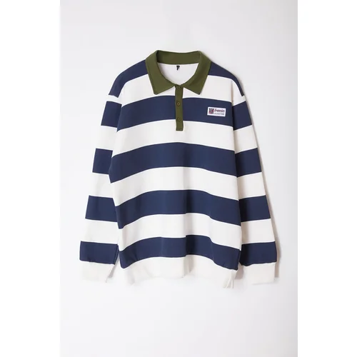 Trendyol Large Size Navy Blue Regular/Normal Cut Comfortable Cotton Striped Sweatshirt with Fleece Inside