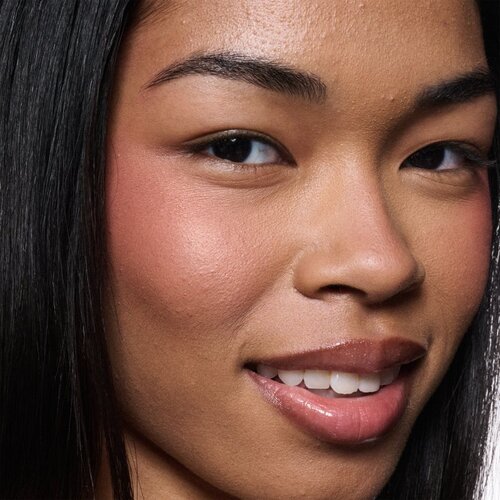 MAC Cosmetics Skinfinish Colourstruck rumenilo nijansa No Filter 4.5 g Slike