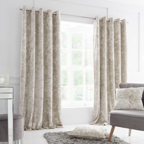 Catherine Lansfield Bež zavese v kompletu 2 ks 168x137 cm Crushed Velvet &amp;ndash; Slike
