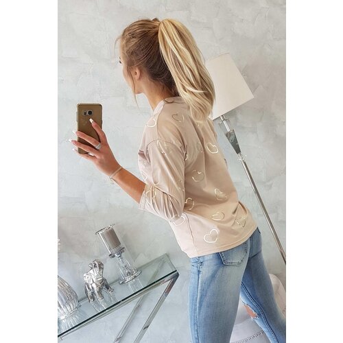 Kesi Blouse with a print of hearts beige Cene