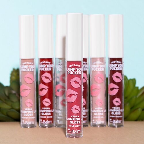 TheBalm Plump Your Pucker Lip Gloss sijaj za ustnice za večji volumen odtenek Howdy Honey 2.7 ml Slike