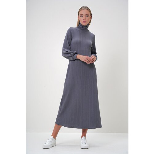 Trend Alaçatı Stili Women's Gray Turtleneck Burgundy Fabric Long Dress Cene