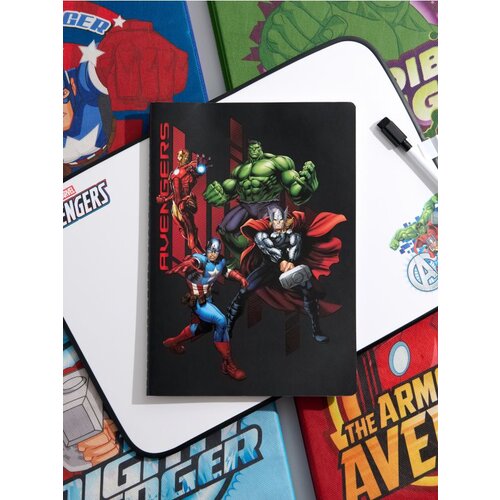 Sinsay A4 bilježnica na kvadratiće Avengers Cijene