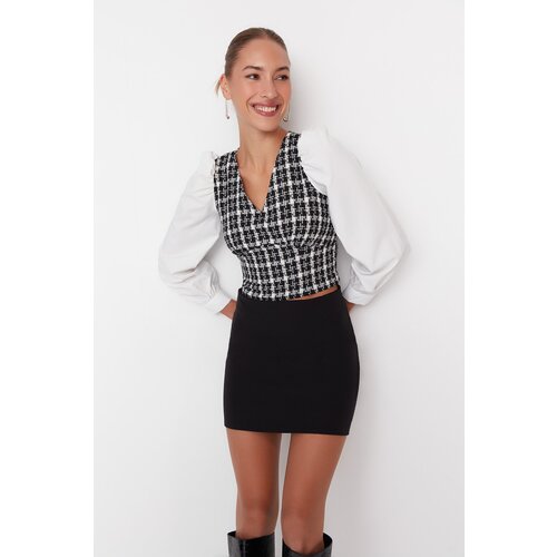 Trendyol Black Buttoned Blouse Cene
