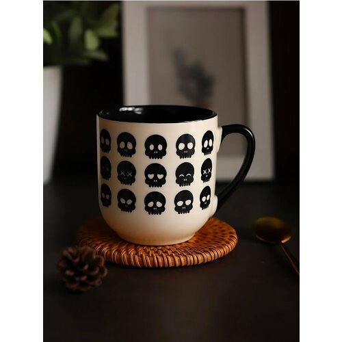 Sinsay Keramička &amp;scaron;alica s ručkom za Noć vje&amp;scaron;tica Slike