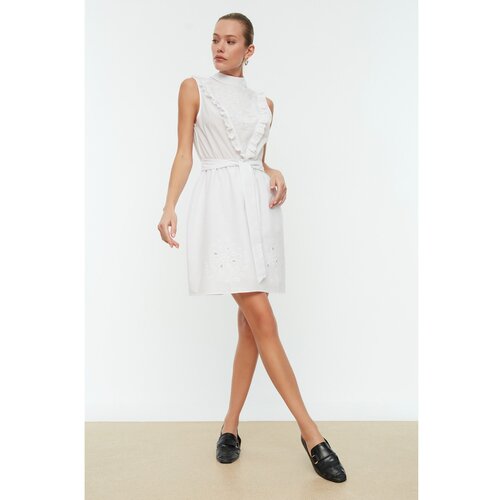Trendyol White Belted Embroidered Dress Slike