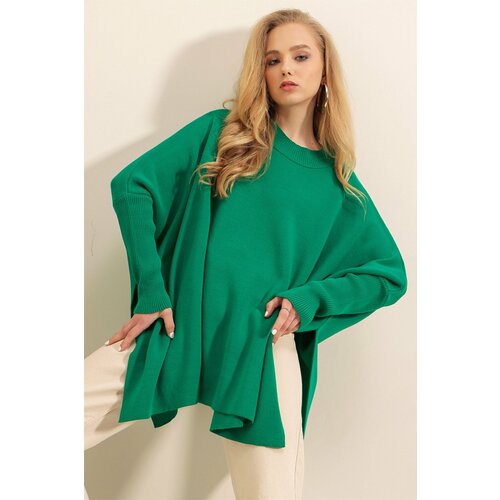 Bigdart 15783 Slit Poncho Sweater - Green Cene