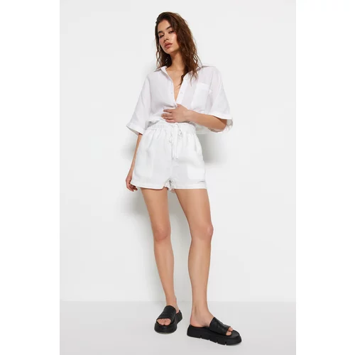 Trendyol White 100% Linen Elastic Waist High Waist Shorts