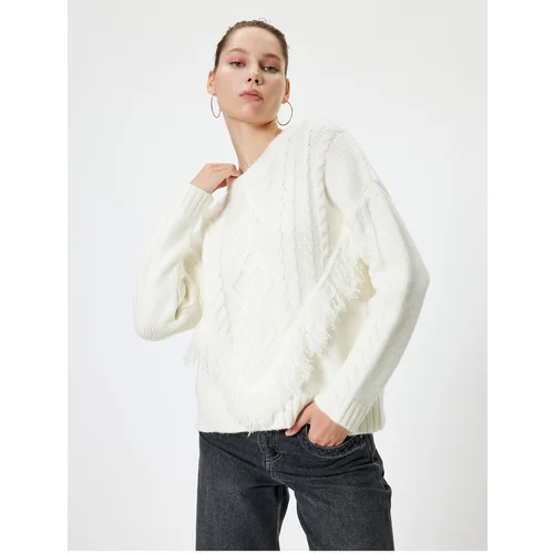 Koton Crew Neck Knitwear Sweater Hair Knit Textured Tassel Long Sleeve