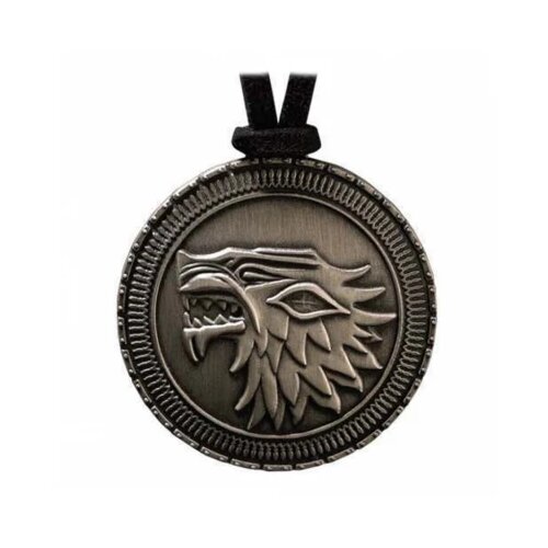 Noble Collection - GAME OF THRONES - J - STARK SHIELD PENDANT / COSTUME Cene