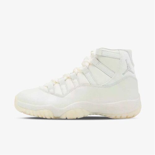 Nike Wmns air jordan 11 retro Cene