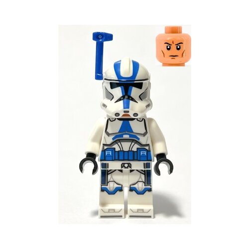 Lego Star Wars sw1246 Clone Trooper Officer, 501st Legion (Phase 2) - White Arms, Blue Rangefinder, Nougat Head, Helmet with Holes Slike