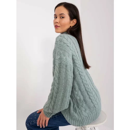 Fashion Hunters Mint sweater with cables and cuffs