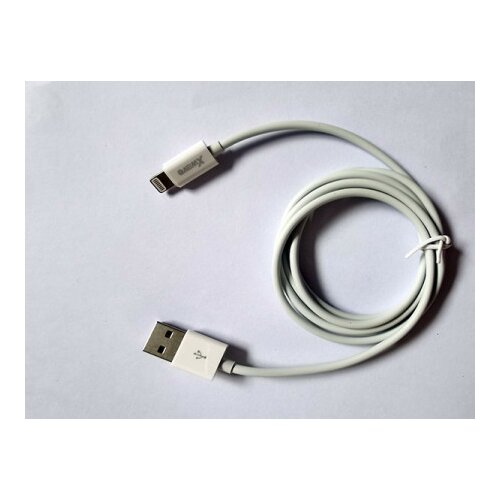 X Wave USB kabl /USB 2.0 (tip A ) - LIGHTNING( za iPHONEkompatibilni) /dužina 2m/3A/beli pvc ( USB za iPhone 2m 3A white PVC ) USB za iPhone 2m 3A white PVC Slike