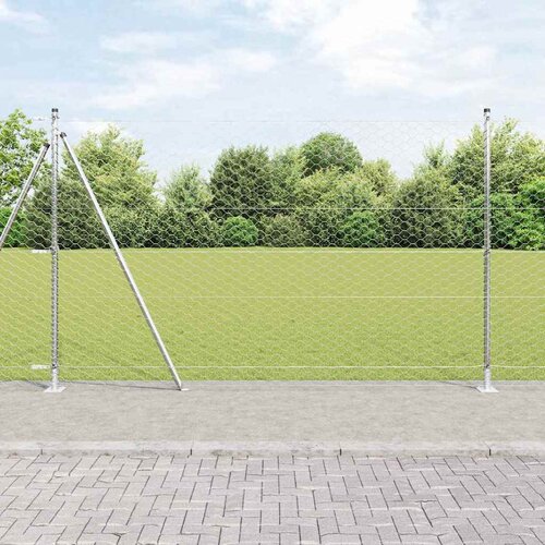  Heksagonalna ograda s betonskom osnovom 50 x 1,6 m Srebrna Cene