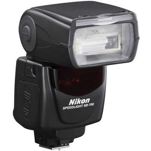 Nikon Bliskavica SPEEDLIGHT SB-700 Slike