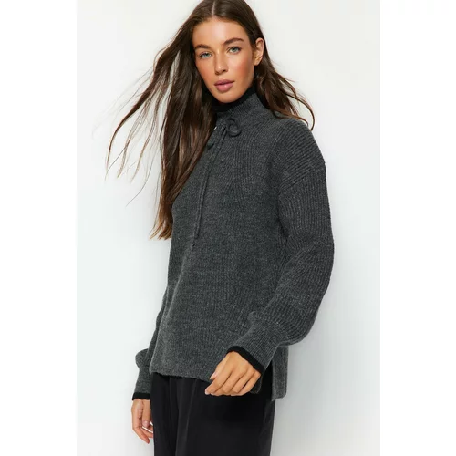 Trendyol Anthracite Soft-Texture Contrast Knitwear Sweater