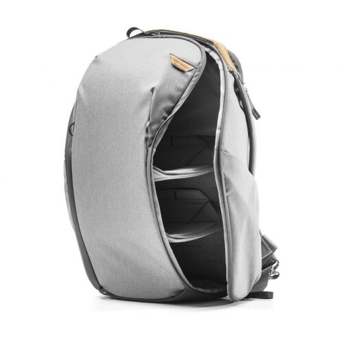 Peak Design Everyday Backpack 20L Zip - pepelna barva - v2, (20613378) Cene