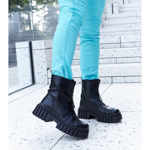 Gemre Francavilla black insulated ankle boots with zipper Cene