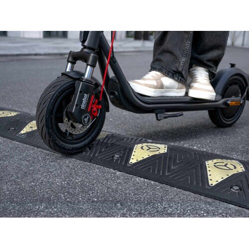 Segway Ninebot by F2 Pro II E Red and black Slike