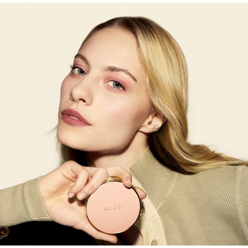 Gucci Beauty Matte Powder matirajoči puder odtenek 0,5 10 g Slike