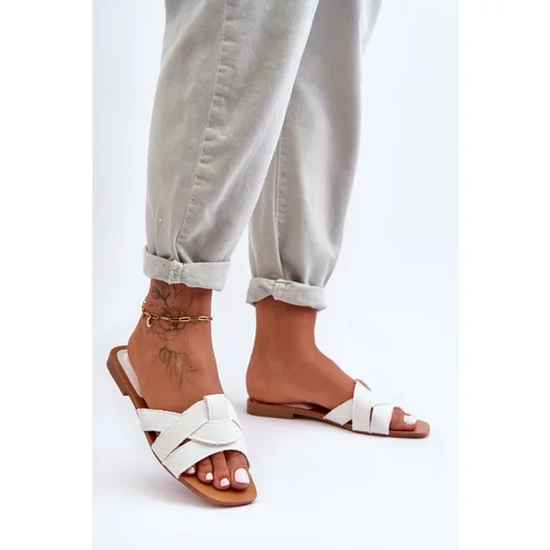 Kesi Women's material sandals white Aversa
