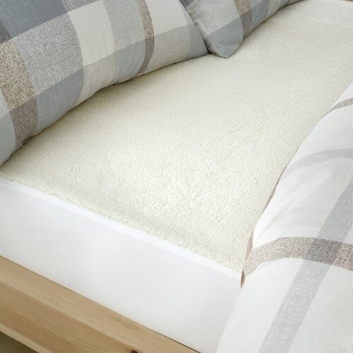 Catherine Lansfield Krem plahta od mikropliša 135x190 cm – Cijene