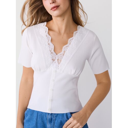 Reserved Top - bijela Cene