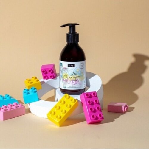 LaQ gel za tuširanje za decu sa mirisom žvakaće gume - nežno pranje za osetljivu kožu 300ml | kozmo online Slike