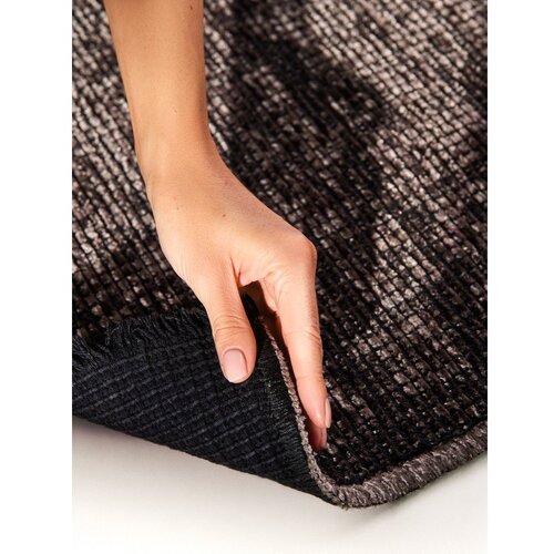 Elle Decoration Rjav tekač 80x250 cm Prisma &amp;ndash; Slike