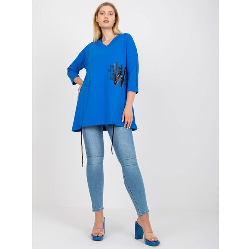 Fashion Hunters Dark blue long plus size blouse with a print Cene