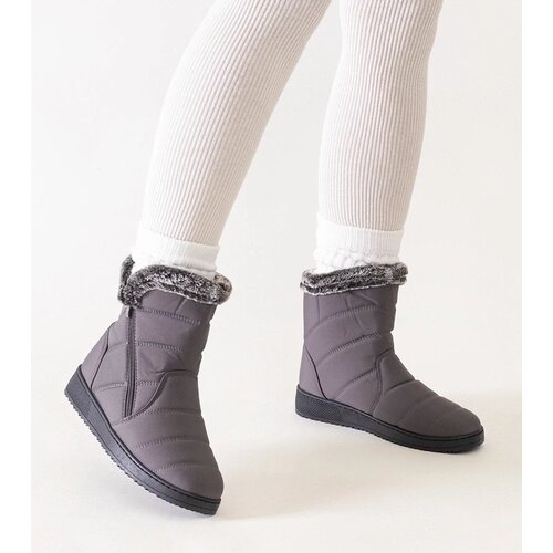  Grey snow boots decorated with Khit fur Slike