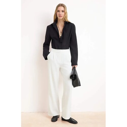 TRENDYOLMILLA ženske pantalone Twoaw22Pl0139, bela Slike