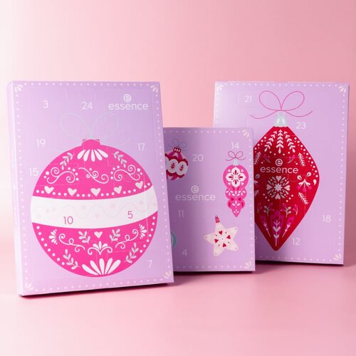 Essence THE HOLIDAY TREE adventski kalendar Slike