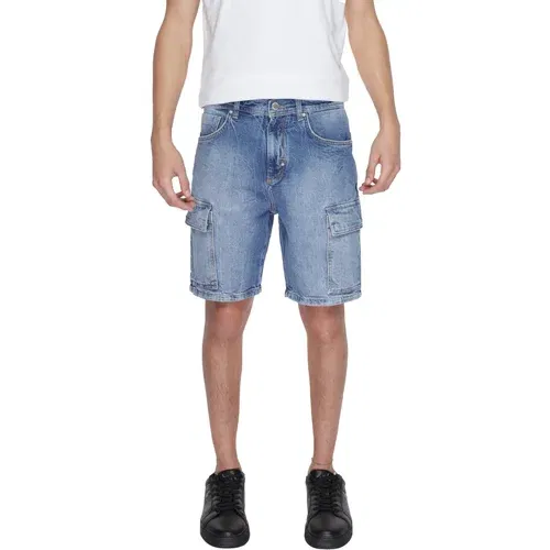 Antony Morato ADAM MMDS00078-FA750475 Plava Antony Morato ADAM MMDS00078-FA750475 Plava