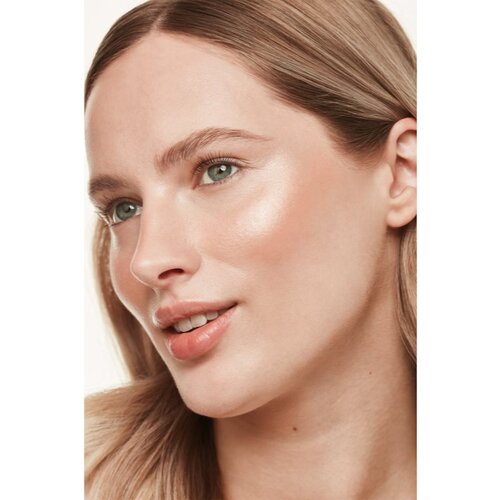 Bourjois Maxi Round Pot Highlighter osvetljevalec odtenek 003 Champagne 7 g Slike