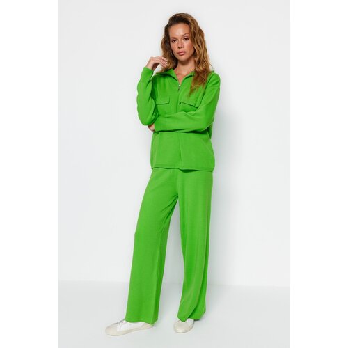 Trendyol Green Tops and Bottoms Set in Knitwear with a Wide Fit Slike