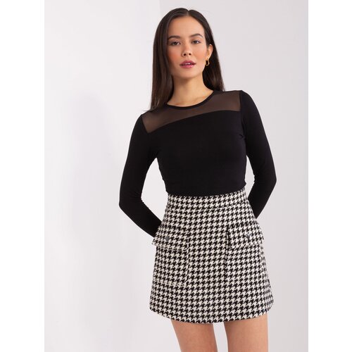 Fashion Hunters White and black skirt with pockets Slike