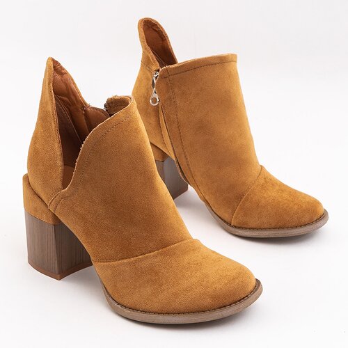 Resti Women's boots with camel cut-outs Plinara - Footwear Cene