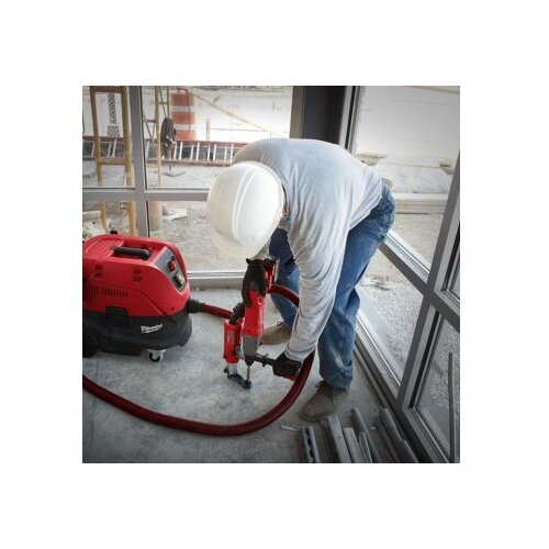 Milwaukee usisivač 30L 1200W - AS30LAC Slike