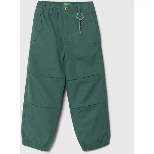 United Colors Of Benetton Otroške bombažne hlače zelena barva
