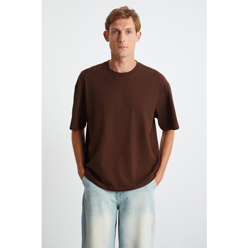 Grimelange Jett Men's Oversize Fit 100% Organic Cotton Thick Textured Crew Neck Bitter Coffee T-shirt Cene