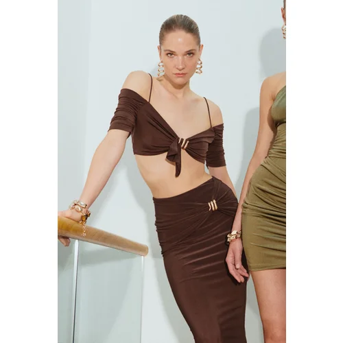 Trendyol X Zeynep Tosun Brown Knitted Snake Accessory Detailed Skirt