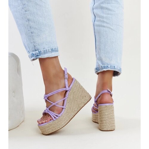 D/CEO Yellow sandals Dolores Cene