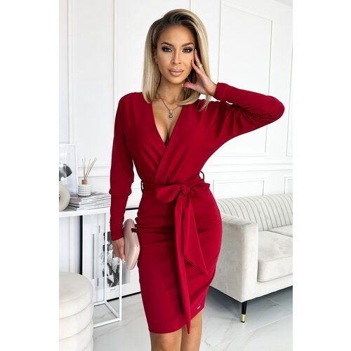 Numoco Envelope dress with back neckline and tie Cene