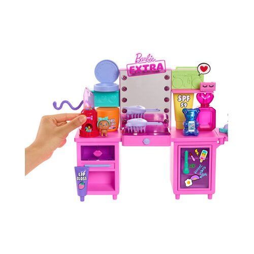 Barbie Igralni komplet z , styling mizo in več kot 45 dodatki Slike