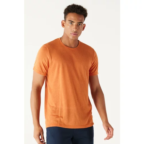 ALTINYILDIZ CLASSICS Men's Orange Slim Fit Slim Fit Crew Neck Short Sleeved Linen-Looking T-Shirt.
