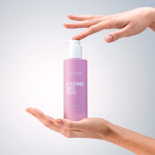ICONIQUE Professional CONFIDENT LIKE YOU Set Shampoo 250 ml Conditioner 250 ml BrushArt brush darilni set za lase in lasi&amp;scaron;če Slike